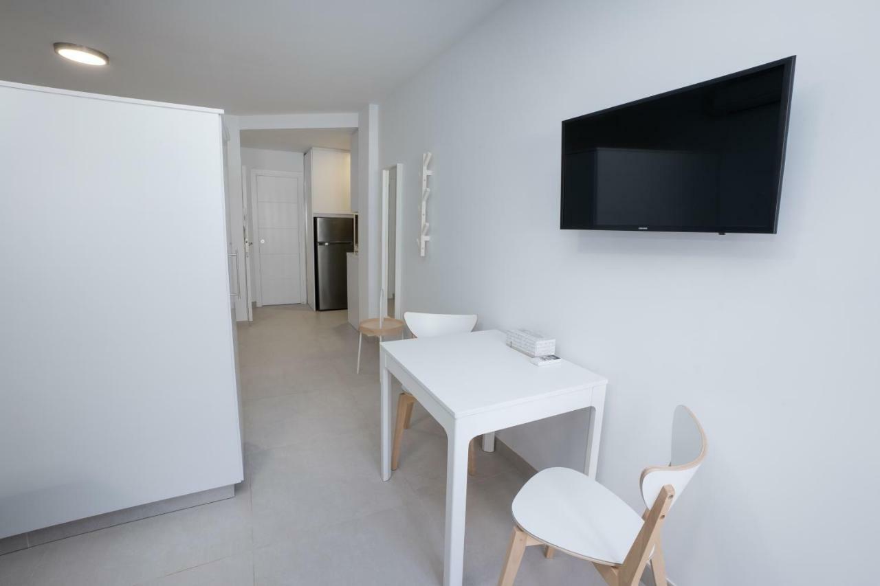 Apartamentos Mombasa 1 Planta Nerja Exteriér fotografie