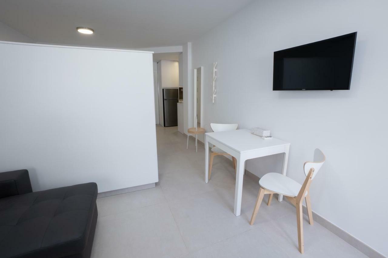 Apartamentos Mombasa 1 Planta Nerja Exteriér fotografie