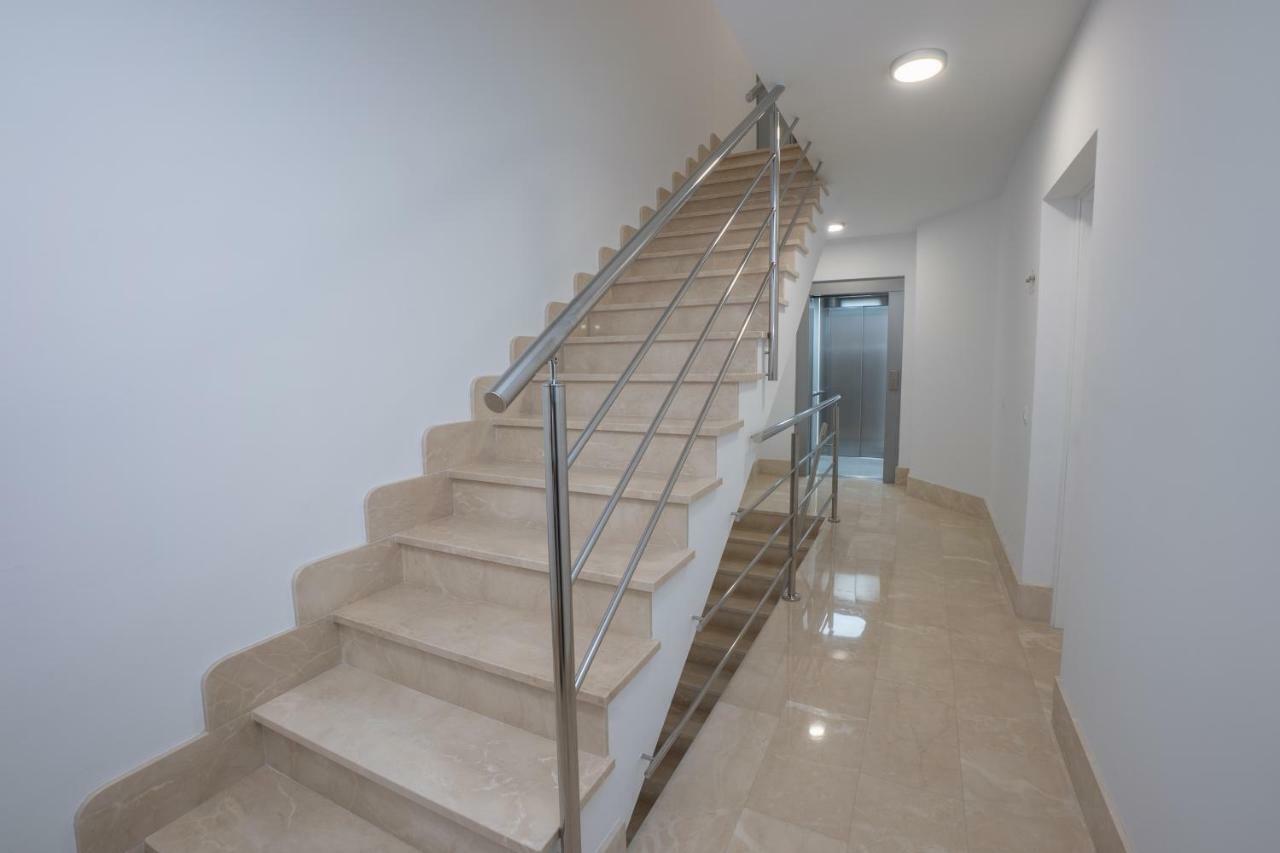 Apartamentos Mombasa 1 Planta Nerja Exteriér fotografie